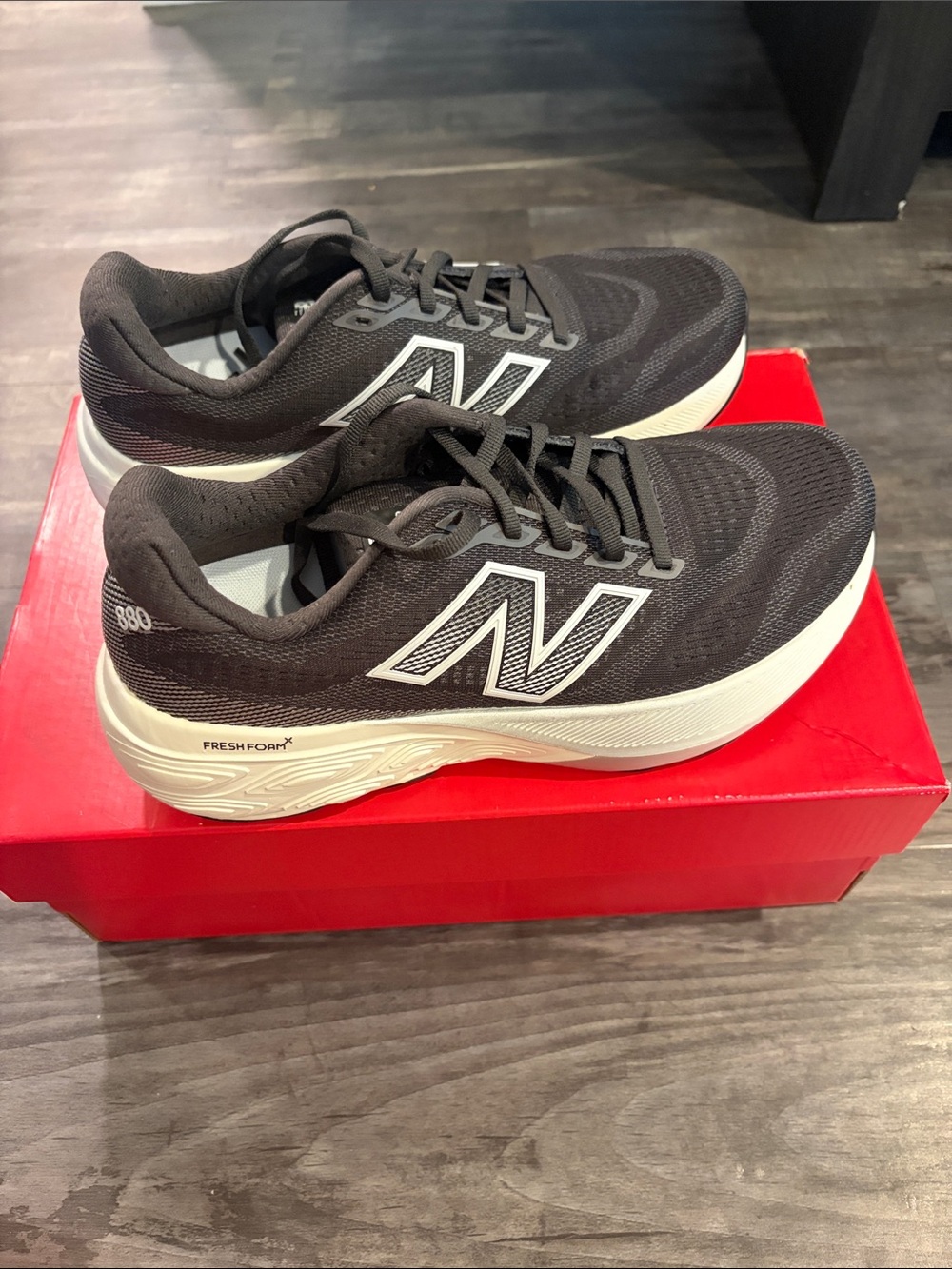 New Balance Fresh Foam x 880v 15 wide